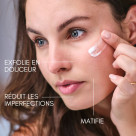 Émulsion exfoliatrice douce anti-imperfections